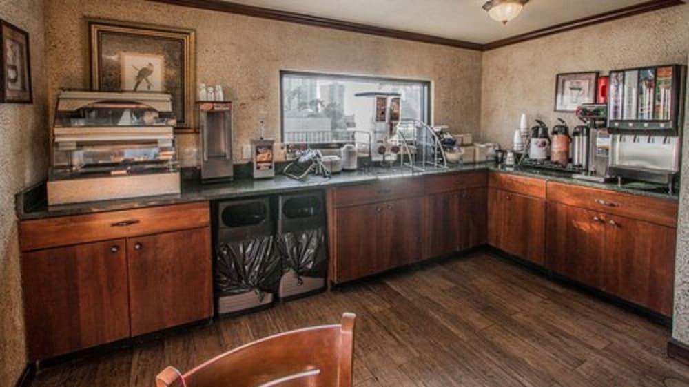 Days Inn By Wyndham Destin Extérieur photo