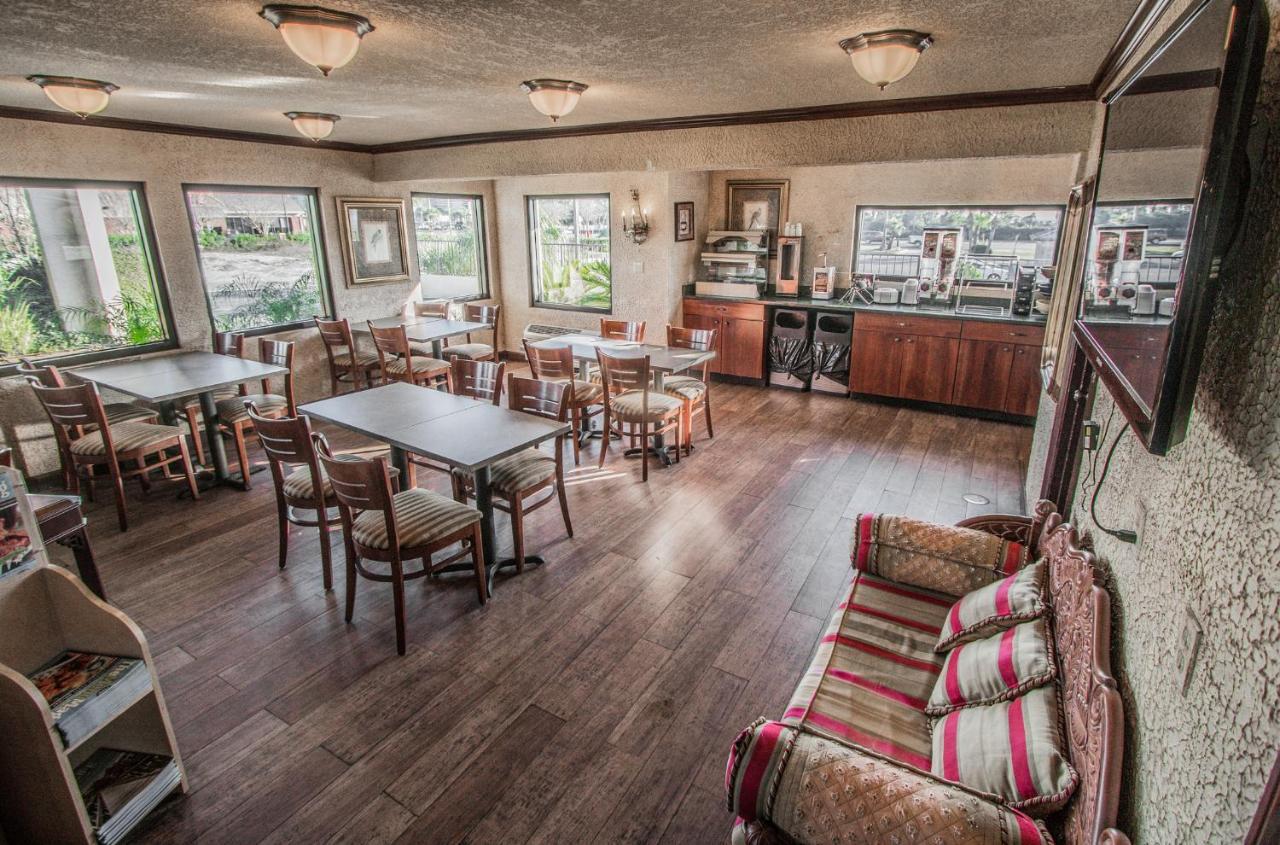 Days Inn By Wyndham Destin Extérieur photo